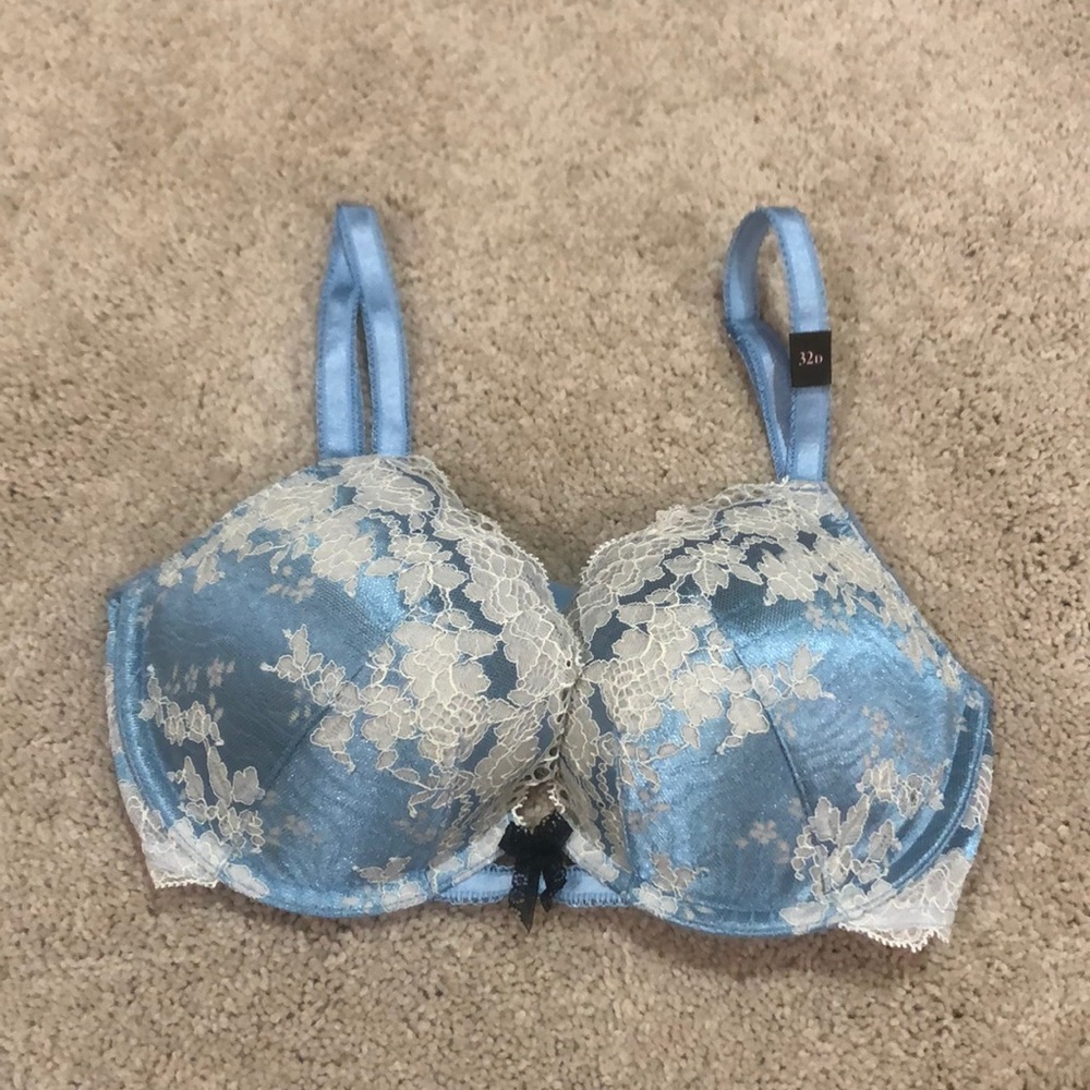 Victors Secret Dream Angels Push-Up Bra 32D Blue